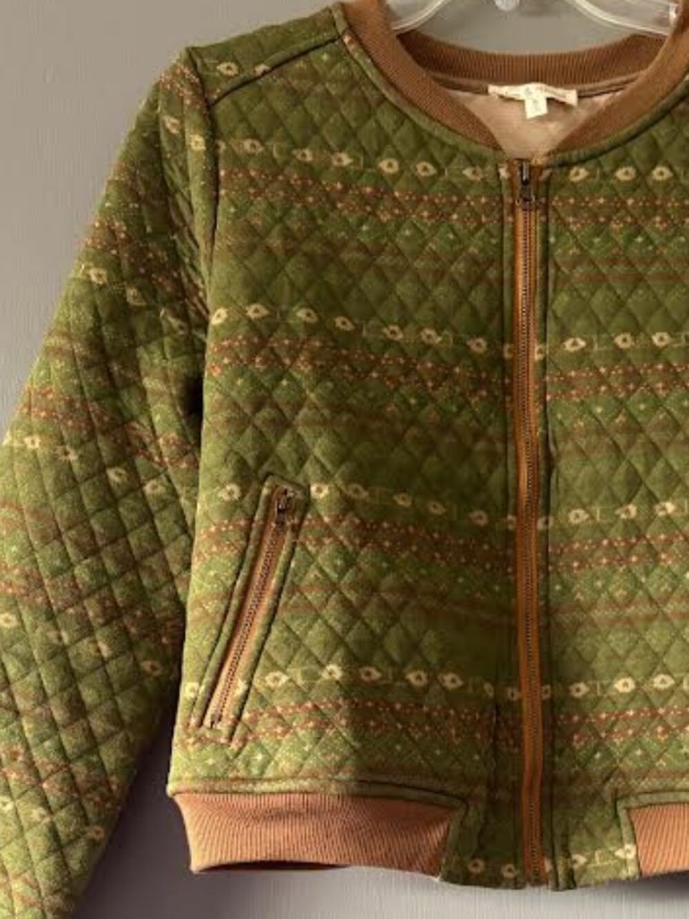 Hen &nThread  olive green jacket   SIZE M